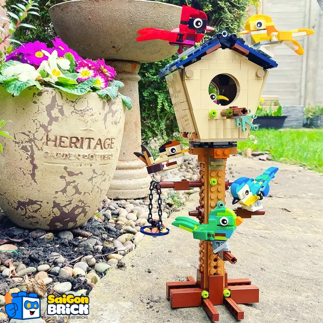 LEGO-CREATOR-BIRDHOUSE-02-2.webp